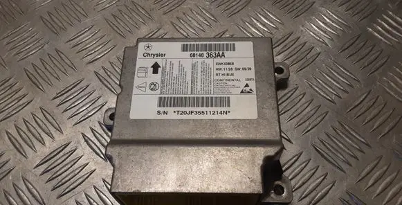 Chrysler Grand Voyager V Airbag control unit/module 68148363AA 5WK43858