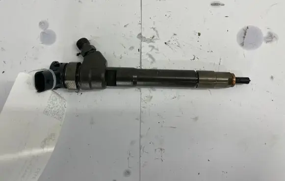Renault Talisman Fuel injector 0445110546