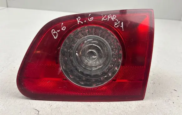 Volkswagen PASSAT B6 Tailgate rear/tail lights 3C9945094