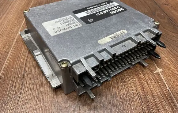 Mercedes-Benz SL R129 Engine control unit/module 1295450332 0205000021 A1295450332
