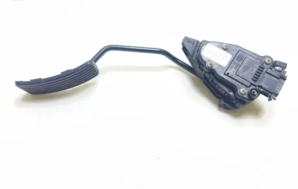 Volvo S40, V40 Accelerator throttle pedal 30865642 6PV00830100 M865642