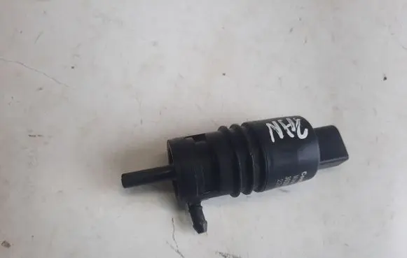 Porsche Panamera (970) Windshield washer spray nozzle 3020175