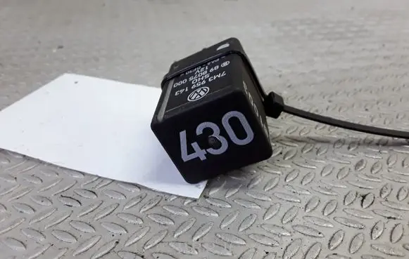 Seat Alhambra (Mk1) Other relay 7M3959143