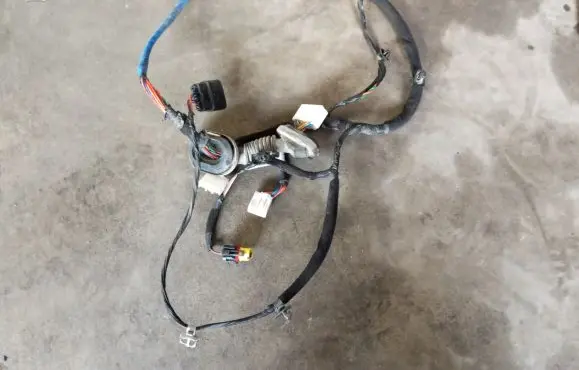 KIA Sportage Front door wiring loom