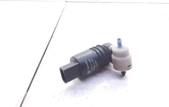 Opel Insignia A Windscreen/windshield washer pump 3240117 13250357