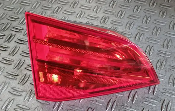 Audi A4 S4 B8 8K Tailgate rear/tail lights 8K9945093 211209