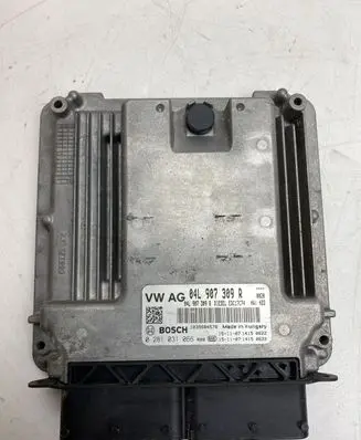 Skoda Octavia Mk3 (5E) Engine control unit/module 04L907309R