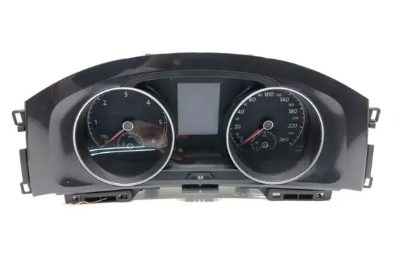 Volkswagen Golf VII Speedometer (instrument cluster) 5G1920741C