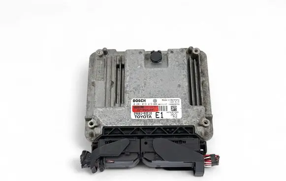 Toyota Auris 150 Engine control unit/module 0281013413 8966102E10 89661-02E10