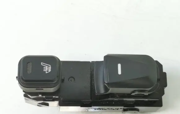 Hyundai ix35 Electric window control switch 3835311310