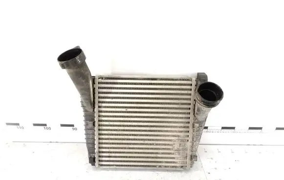 Volkswagen Touareg I Intercooler radiator 96688