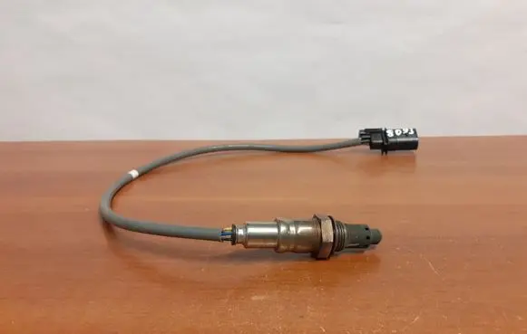 Audi A3 8Y Lambda probe sensor 04E906262 8093