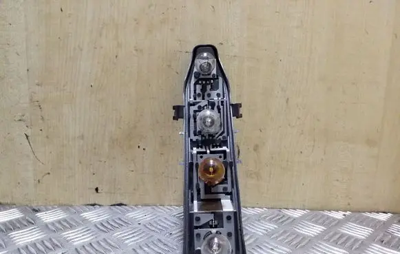 Tail light part