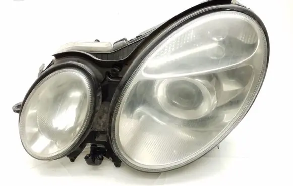 Mercedes-Benz E W211 Headlight/headlamp 15435901