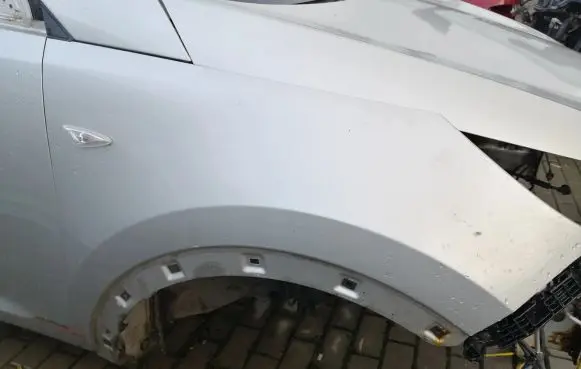 KIA Sportage Fender
