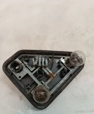 BMW 5 E39 Tail light bulb cover holder 8371326