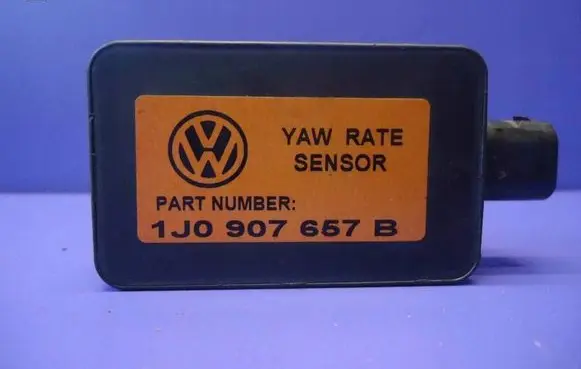 Audi TT Mk1 ESP acceleration yaw rate sensor 1J0907657B