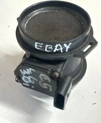 Audi A6 S6 C5 4B Mass air flow meter 06C133471A AFH7501A