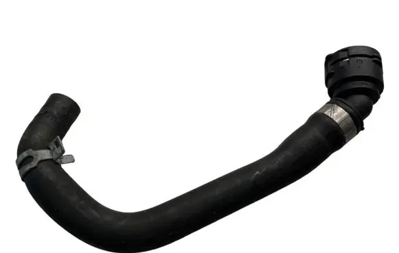 Volvo V40 Engine coolant pipe/hose 31368800
