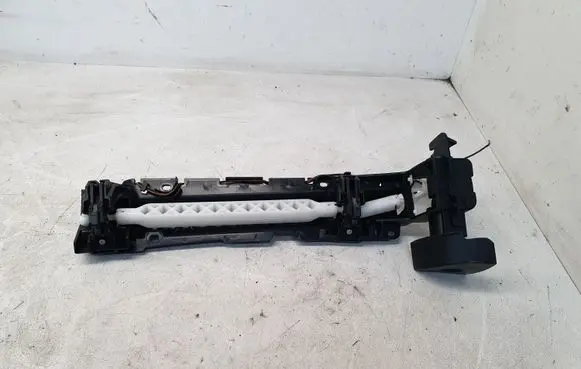 Mercedes-Benz E W211 Glove box lock 2116800184