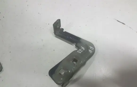 BMW 1 F20 F21 Fender mounting bracket