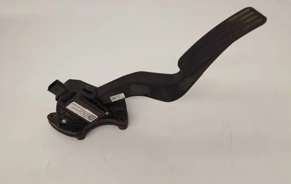 Land Rover Range Rover Sport L494 Accelerator throttle pedal GK529F836BB B211500070