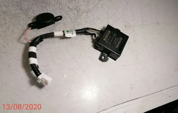 Toyota Yaris Parking PDC control unit/module PW5010D552 E2410R051428