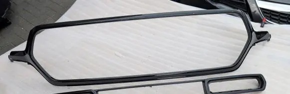 Dodge RAM ACC Distronic radar sensor grill/trim 6ZZ87TRMAA