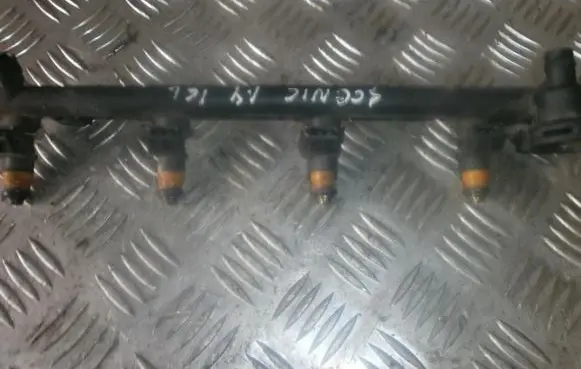 Renault Scenic I Fuel main line pipe itg048 h029611