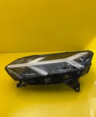 Dacia Sandero III Headlight/headlamp 260602561R