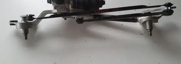 Hyundai Kona I Wiper motor
