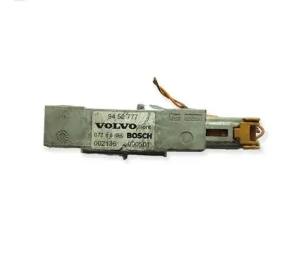Volvo S60 Airbag deployment crash/impact sensor