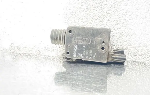 Opel Astra G Central locking motor 605420 90589918 1101215