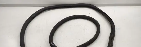 Rubber seal rear door