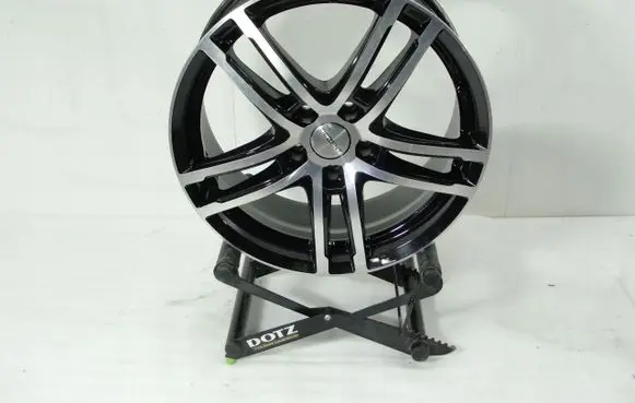 KIA Optima R18 alloy rim 5JX18