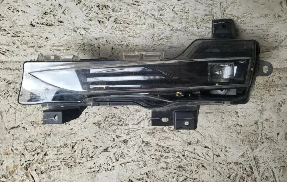 Tesla Model 3 Front fog light