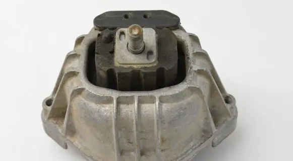 BMW 3 E92 E93 Engine mount bracket 13981112