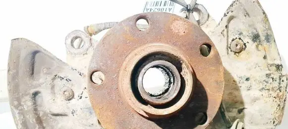 Audi A6 S6 C5 4B Front wheel hub 