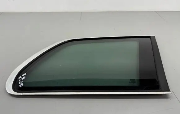 Volvo XC90 Rear side window 43R001582