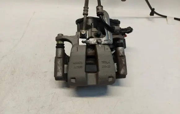 Tesla Model Y Rear brake caliper 1044626-00-B-JLK01