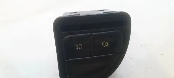 Chevrolet Tacuma Fog light switch 