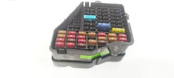 Volkswagen Golf IV Fuse box set 8d1941824