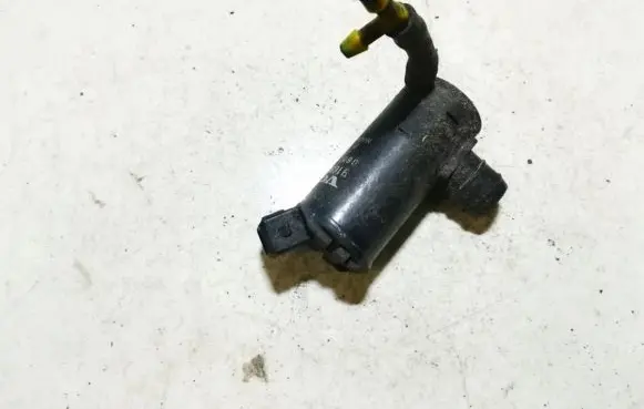 Windscreen/windshield washer pump