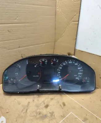 Audi A6 S6 C5 4B Speedometer (instrument cluster) 4B0920900J 110008947013
