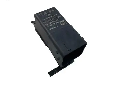 Citroen C3 Glow plug pre-heat relay 9803299780