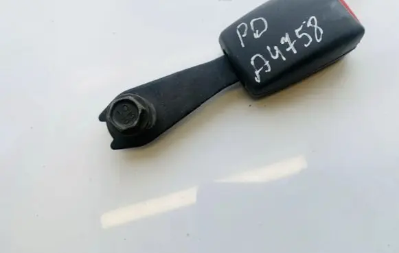 Mitsubishi Colt Front seatbelt buckle 970217b2