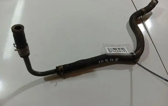 Nissan Almera Tino Engine coolant pipe/hose 