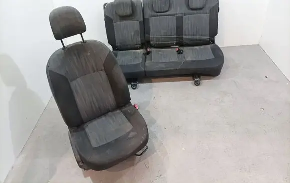 Dacia Dokker Seat set 