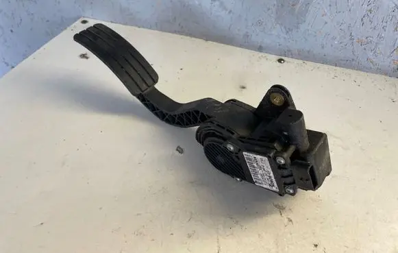 Renault Laguna III Accelerator throttle pedal 0280755085 180050001R