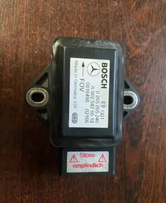 Mercedes-Benz E W211 ESP acceleration yaw rate sensor A0025426618 0265005246